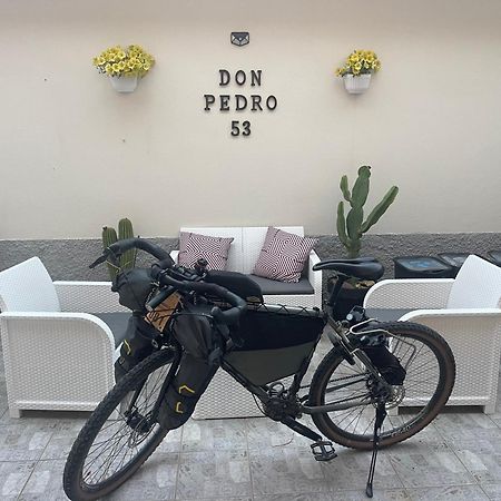 Don Pedro 53 Hotel Tresnuraghes Exterior photo